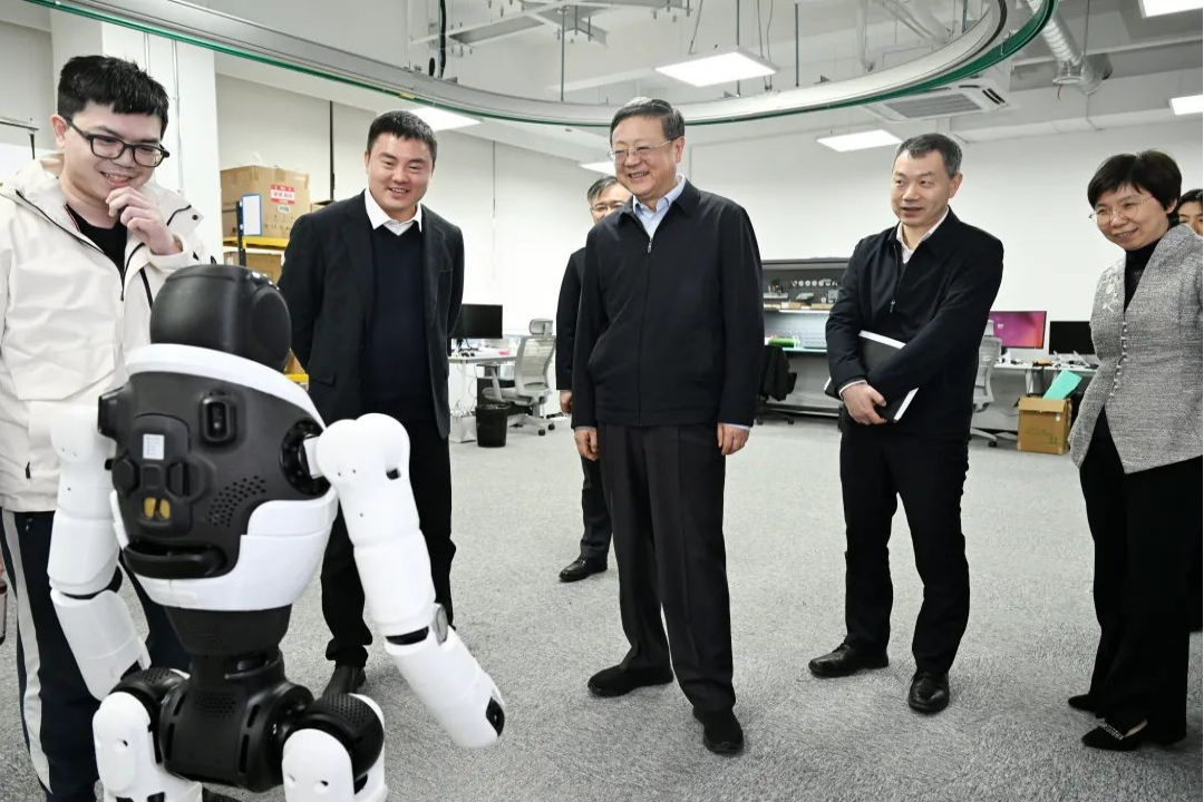 上海市委书记陈吉宁专题调研开云机器人